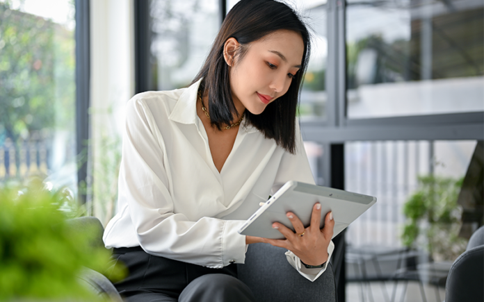 OpenSoftHR software dashboard for tracking employee attendance and leave